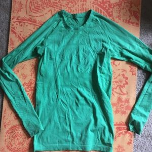 Lululemon Long sleeve